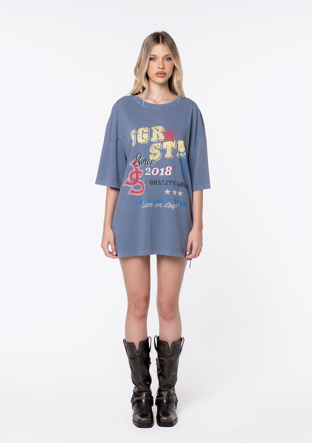 ON TOUR OVERSIZED T-SHIRT