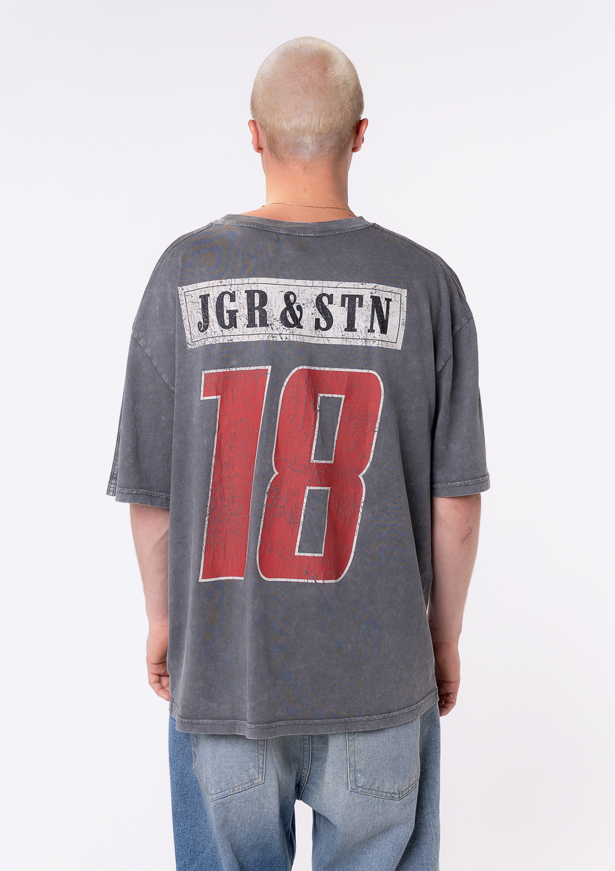 DRIFT DISTRESSED OVERSIZED TEE