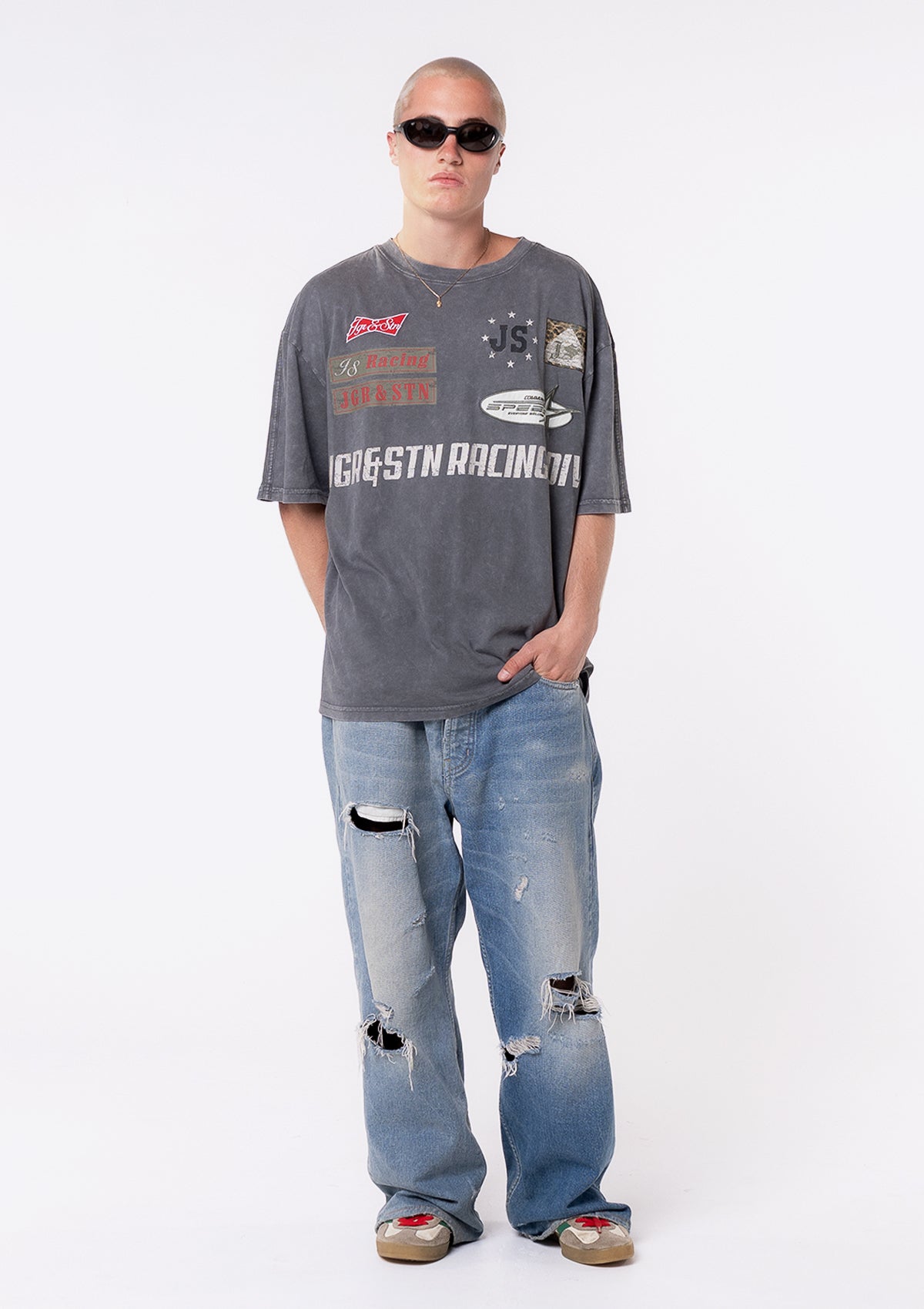 DRIFT DISTRESSED OVERSIZED TEE