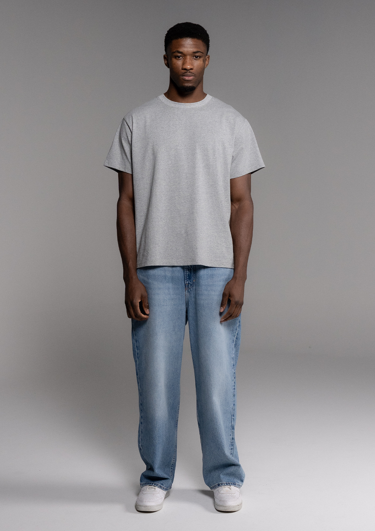 CORE T-SHIRT - GREY