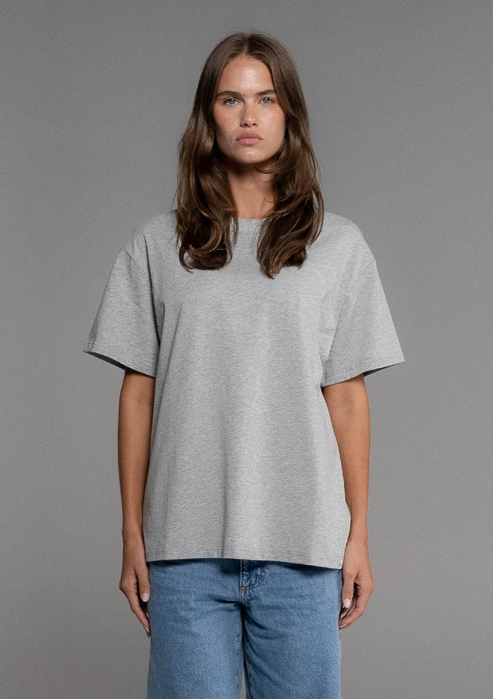 CORE T-SHIRT