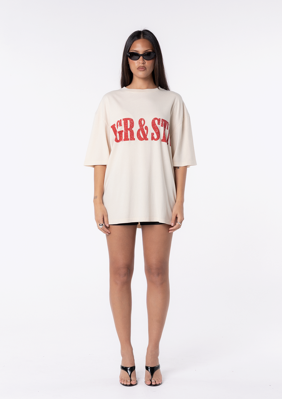 Beige and red oversized T-shirt – Arizona Oversized Tee, view 2 of 4